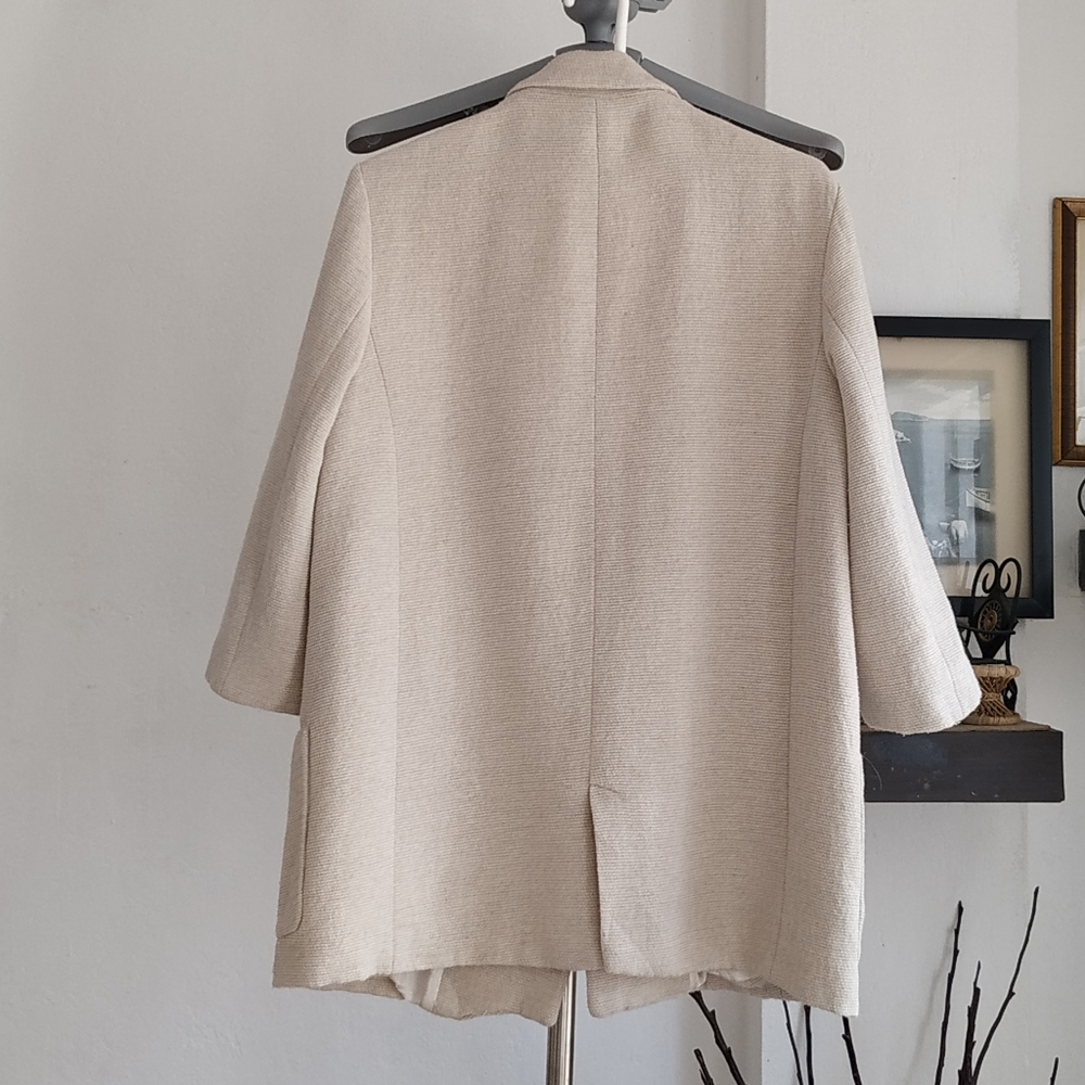 Zara Cream Colored Blazer - Picture 4 of 12